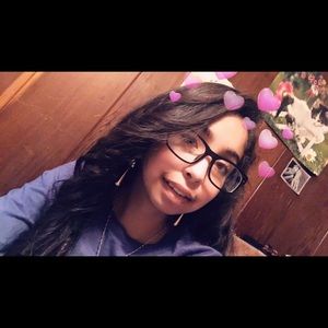 Meet your Posher, Joana